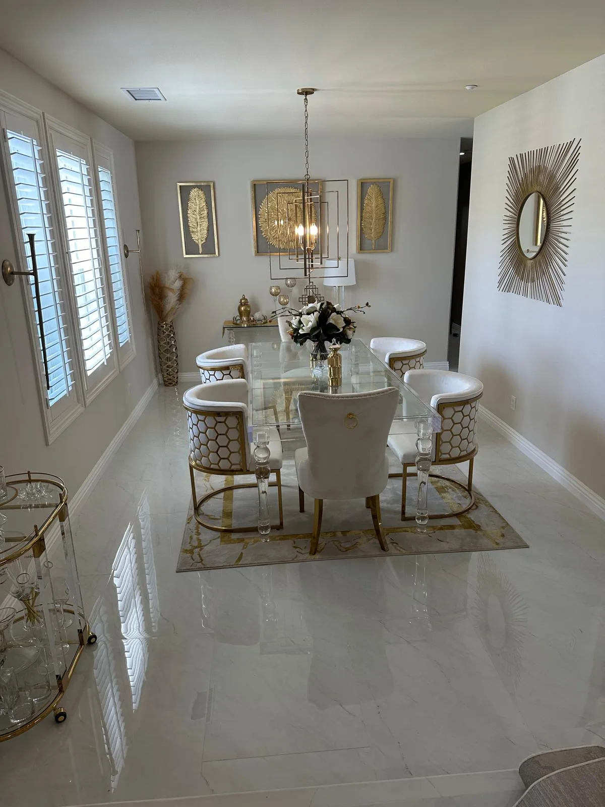 Dining room interior painted by Ivan's Pro Painting in South Pasadena